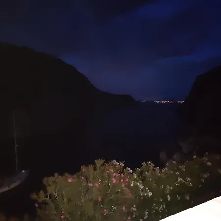 Kalymnos Island Rina Vathy Fiord House Дом отдыха